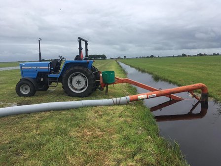 Veneroni waterpomp, vijzelpomp, bevloe&iuml;ngspomp