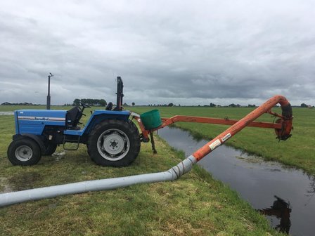 Veneroni waterpomp, vijzelpomp, bevloe&iuml;ngspomp